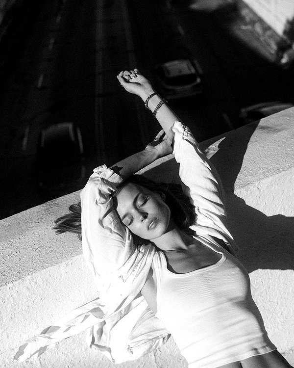 annazak12 instagram image archive image