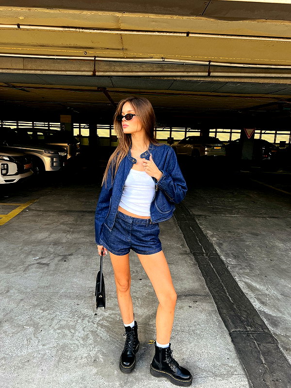 annazak12 instagram image archive image