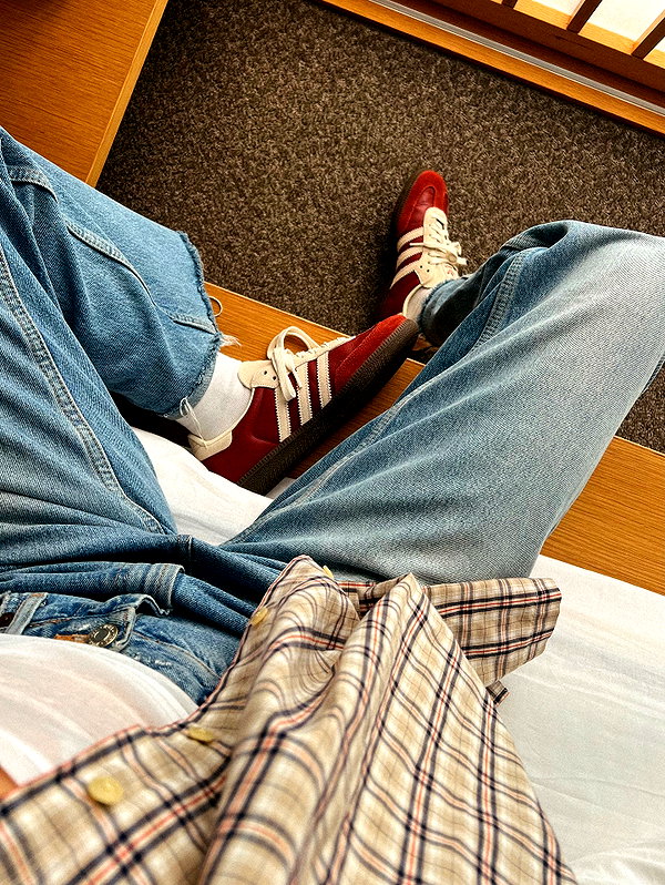 annazak12 instagram image archive image