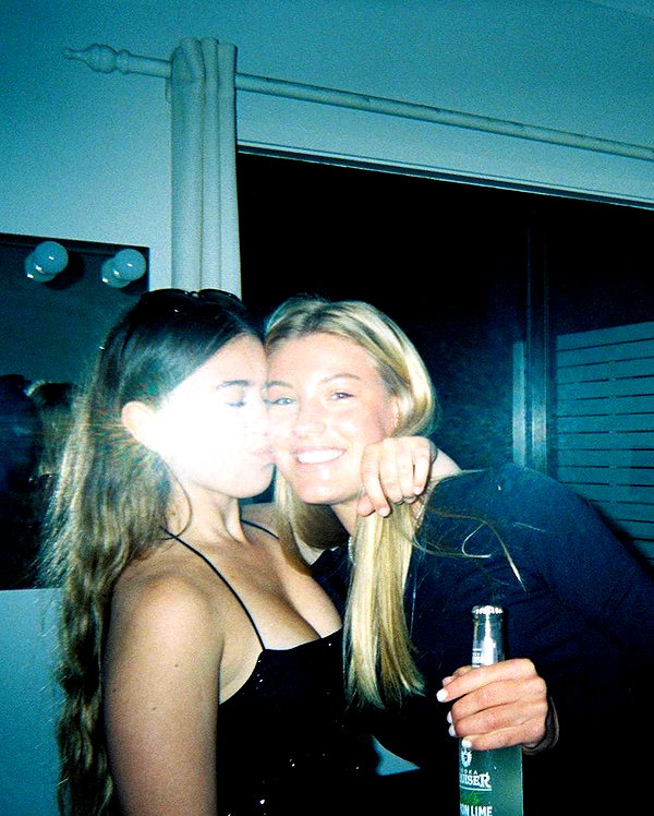 anneliese.mitchell1 instagram image archive image