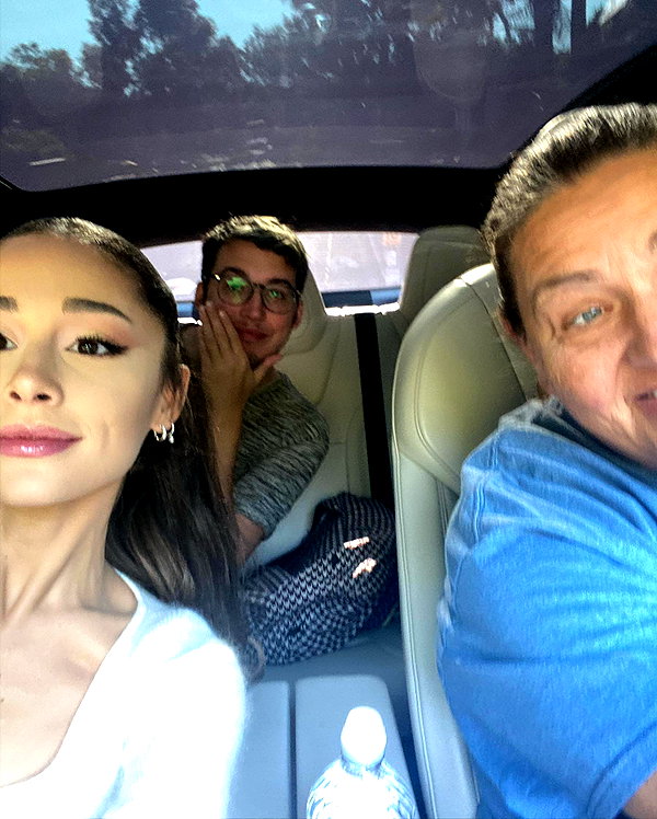arianagrande instagram image archive image