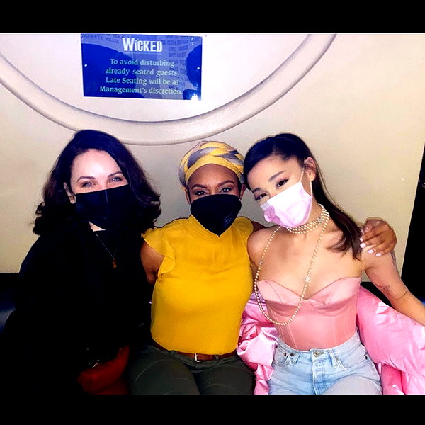 arianagrande instagram image archive image