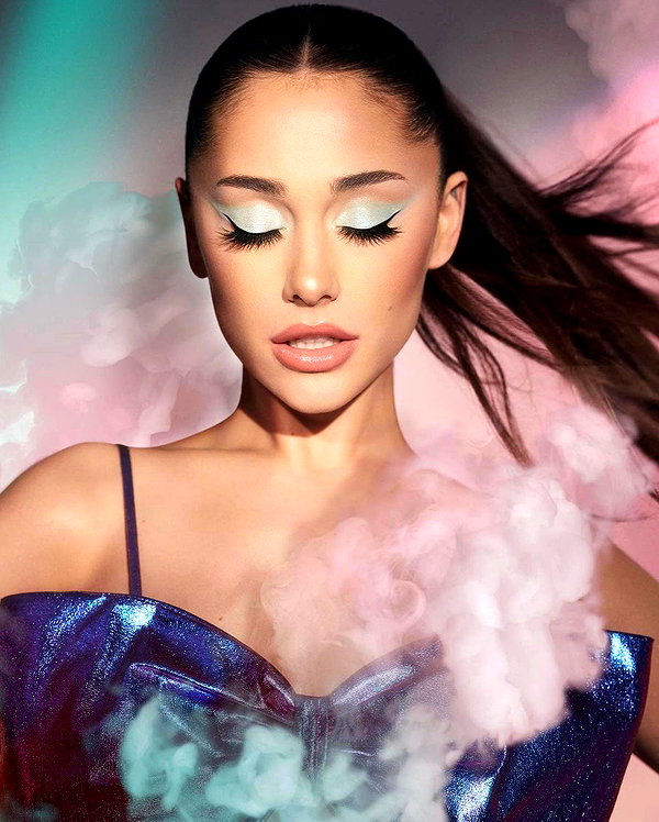 arianagrande instagram image archive image