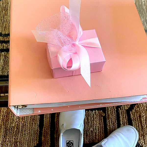 arianagrande instagram image archive image