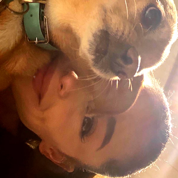 arianagrande instagram image archive image