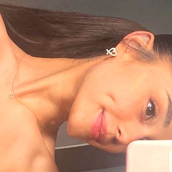 arianagrande instagram image archive image