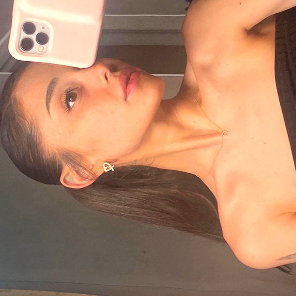 arianagrande instagram image archive image