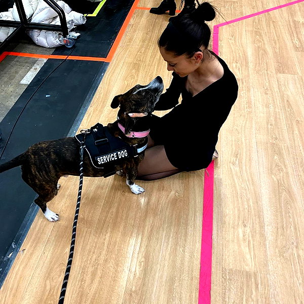 arianagrande instagram image archive image