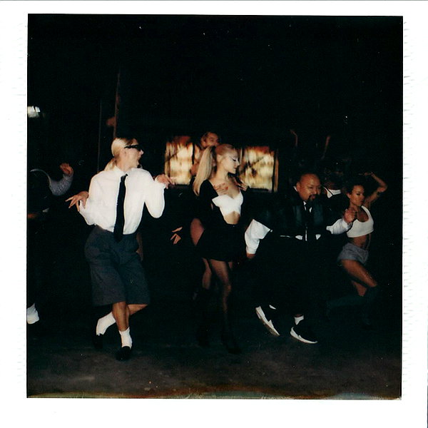 arianagrande instagram image archive image