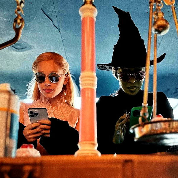 arianagrande instagram image archive image