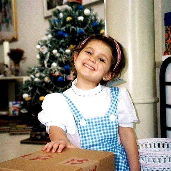 arianagrande instagram image archive image