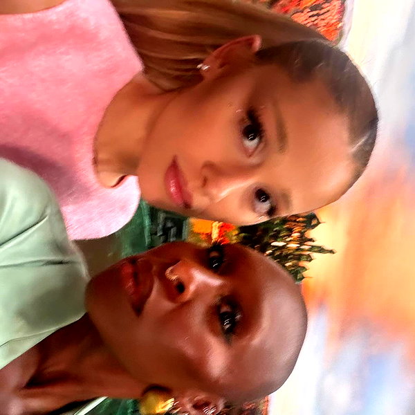 arianagrande instagram image archive image