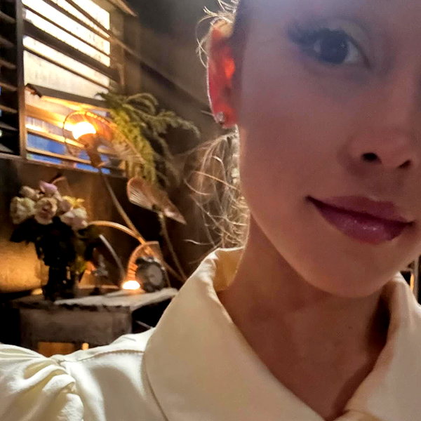 arianagrande instagram image archive image