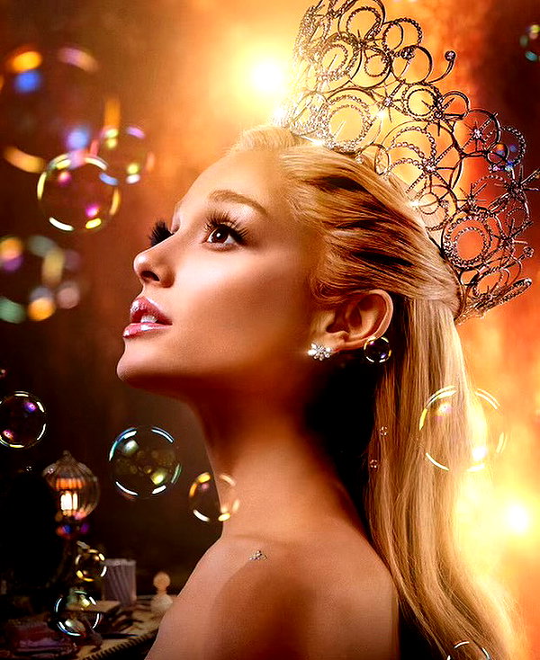 arianagrande instagram image archive image