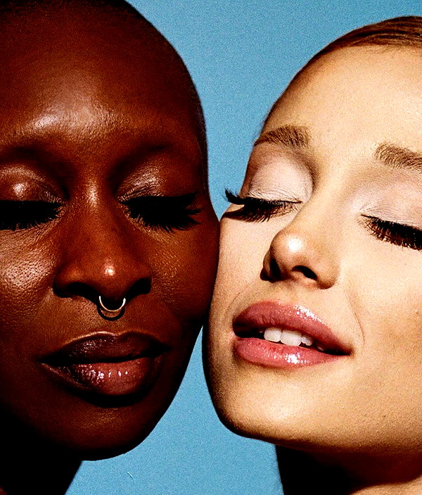 arianagrande instagram image archive image
