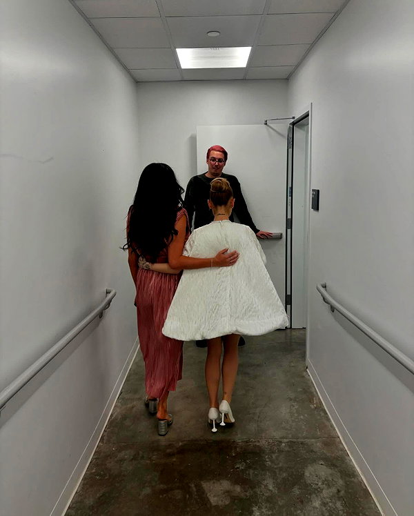 arianagrande instagram image archive image