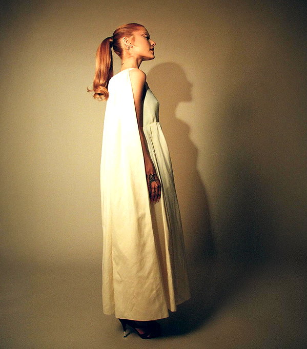 arianagrande instagram image archive image