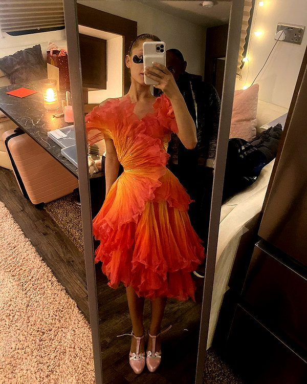 arianagrande instagram image archive image