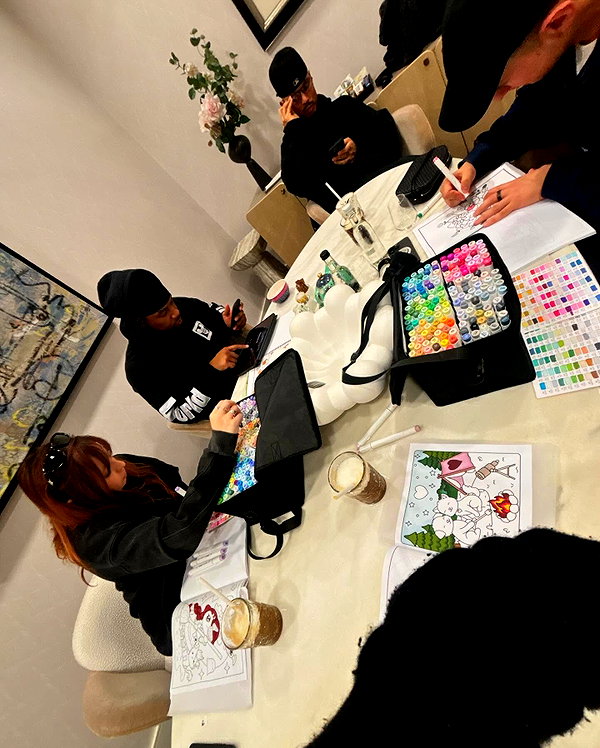 arianagrande instagram image archive image