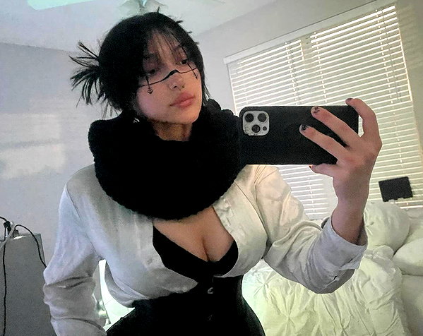 ariaxskyee instagram image archive image