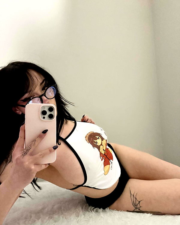 ariaxskyee instagram image archive image