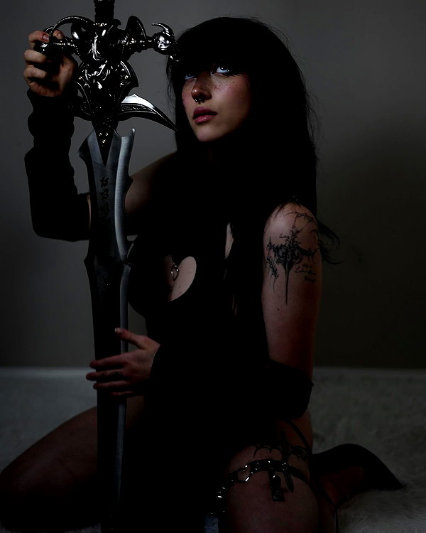 ariaxskyee instagram image archive image