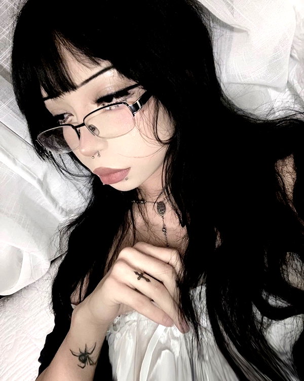 arlettemonze instagram image archive image