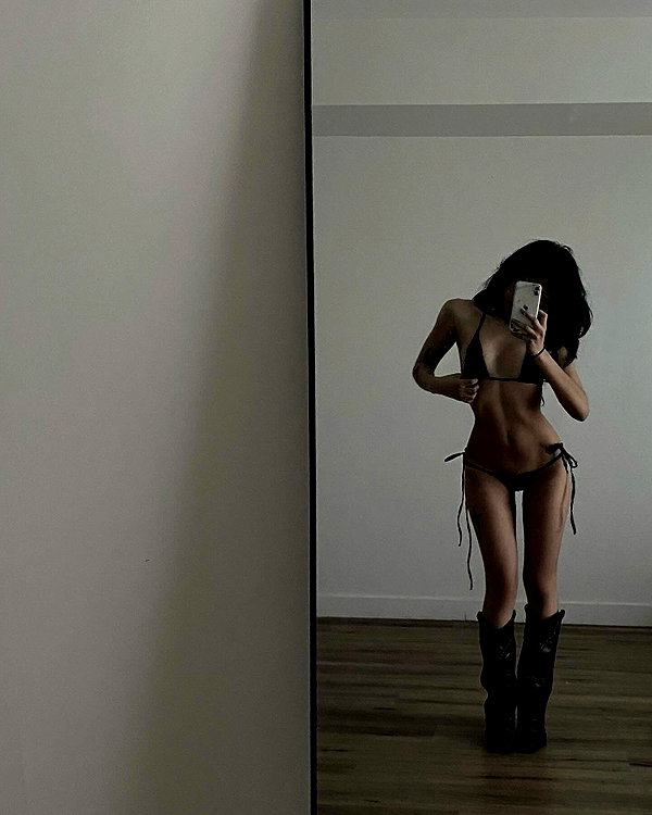 arlettemonze instagram image archive image