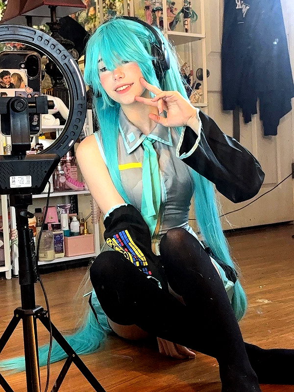 ashisbees instagram image archive image