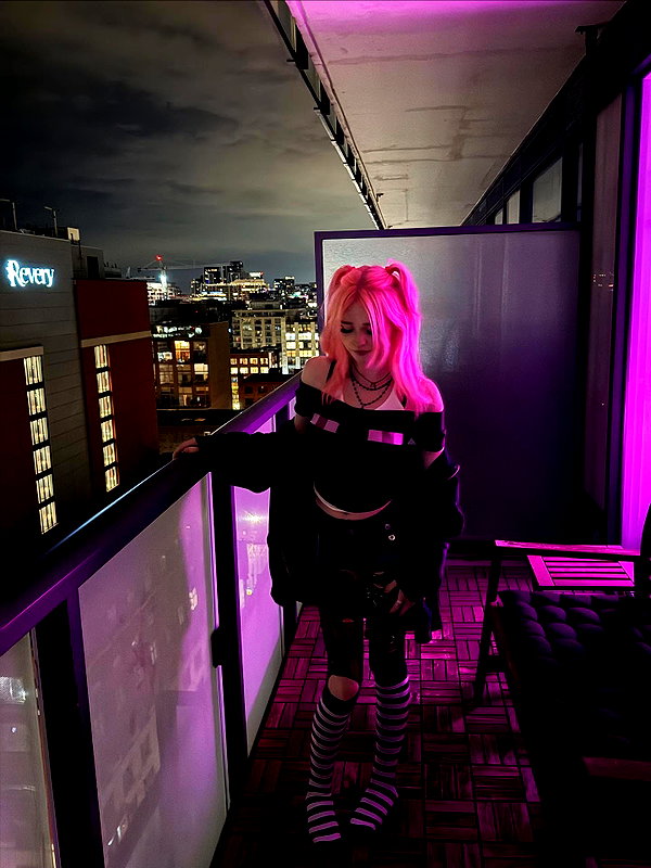 ashley.scarr instagram image archive image