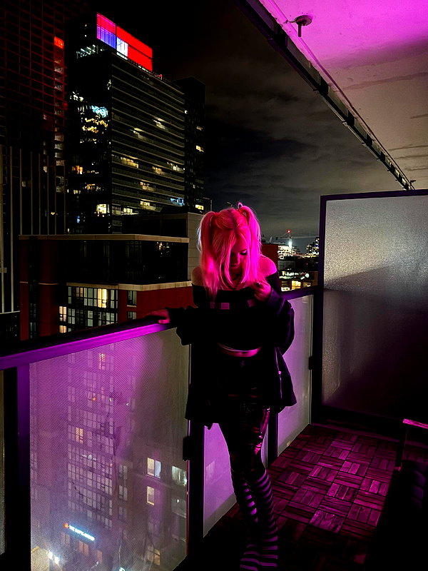 ashley.scarr instagram image archive image