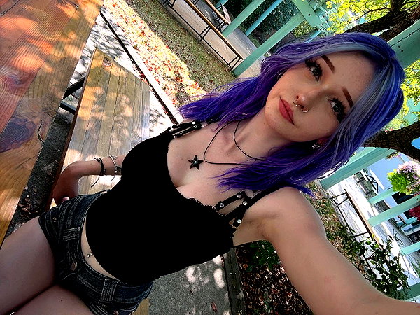 ashley.scarr instagram image archive image