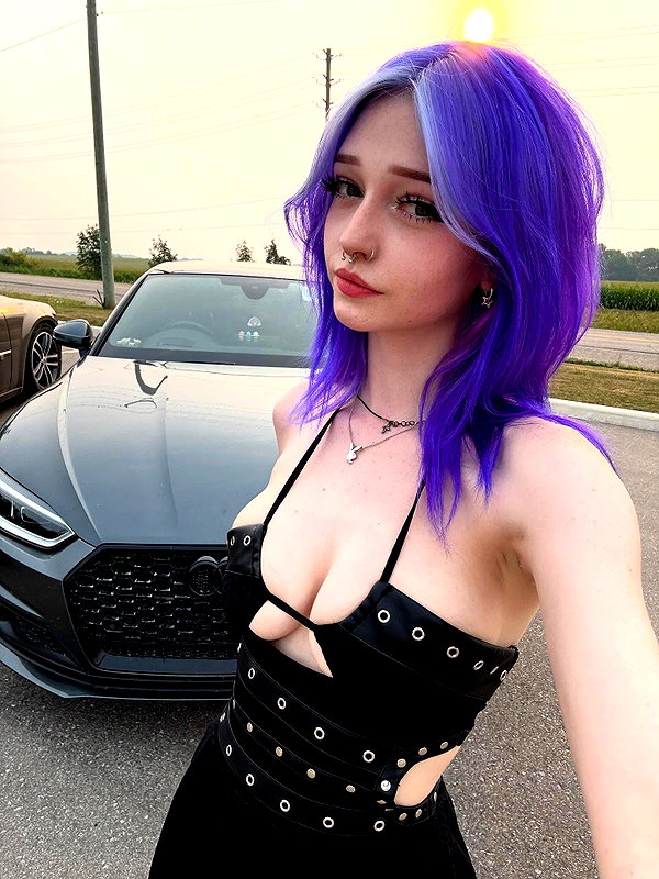 ashley.scarr instagram image archive image