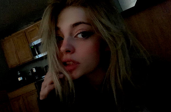 astarwbry_ instagram image archive image