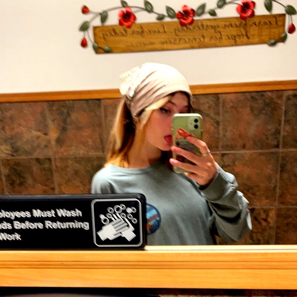 astarwbry_ instagram image archive image