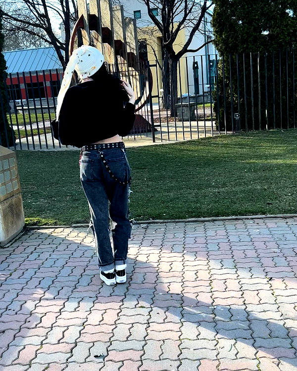 astarwbry_ instagram image archive image