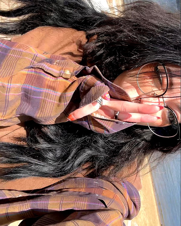 astarwbry_ instagram image archive image