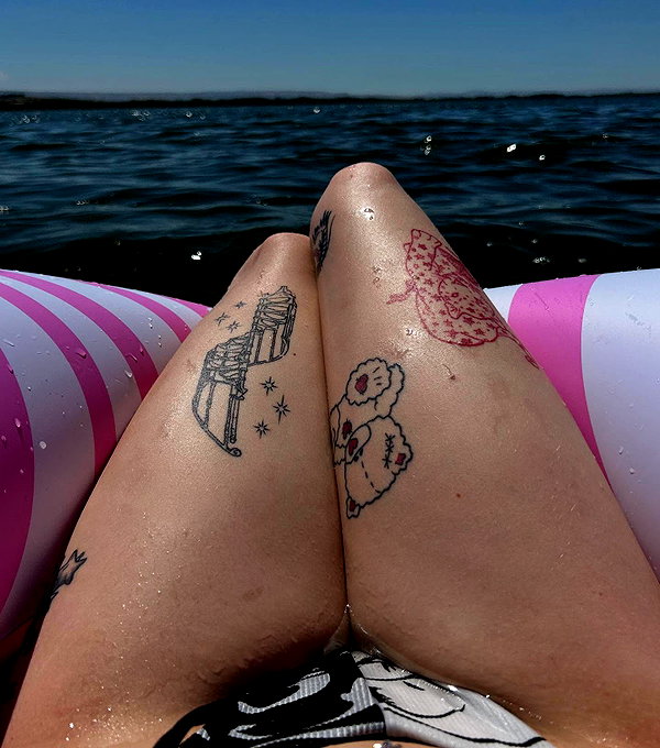 astarwbry_ instagram image archive image