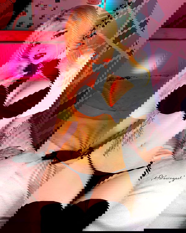 astasiatyan image ~ Altpins