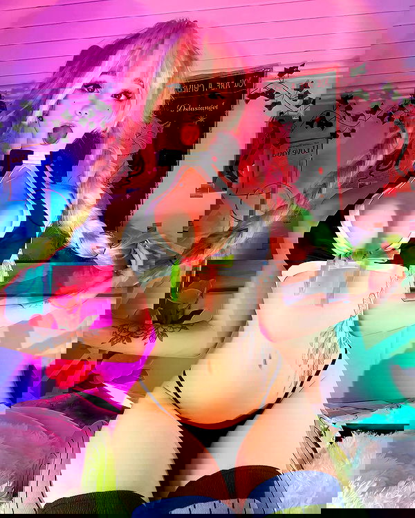 astasiatyan image ~ Altpins