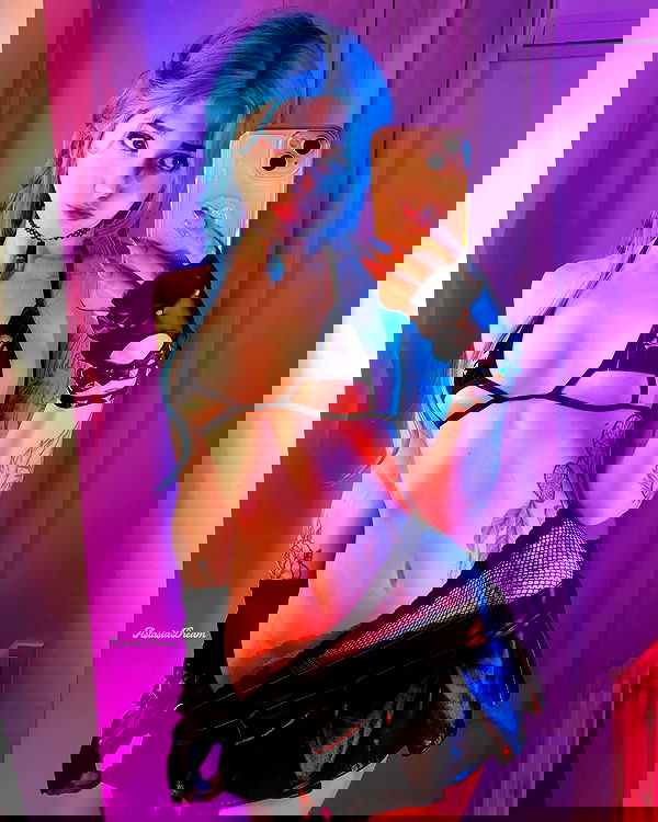 astasiatyan image ~ Altpins