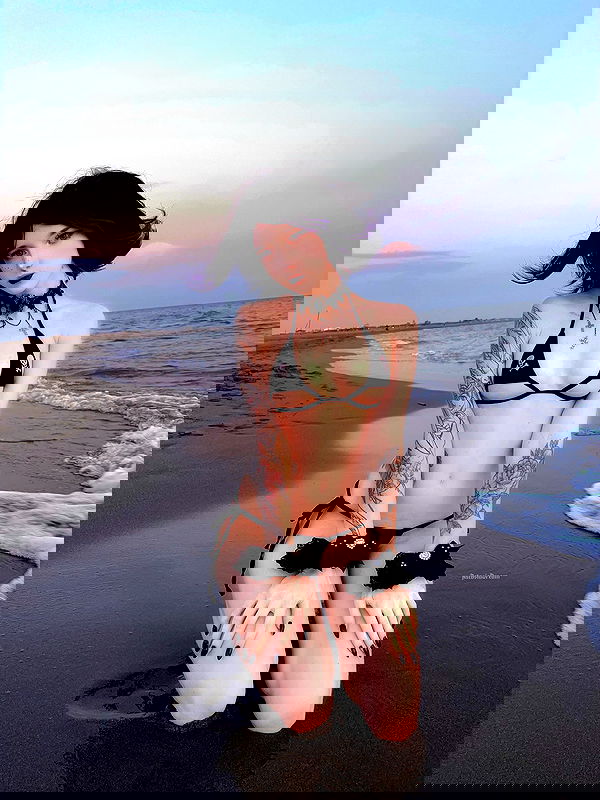 astasiatyan image ~ Altpins