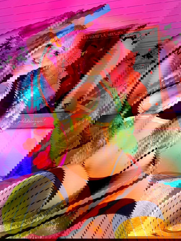 astasiatyan image ~ Altpins