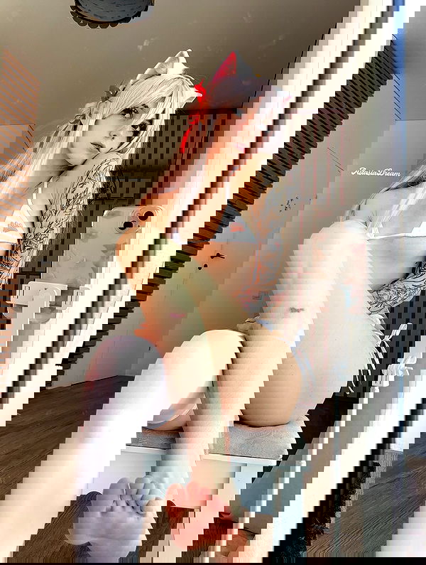 astasiatyan image ~ Altpins