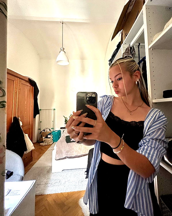 austrianasmrgurl instagram image archive image