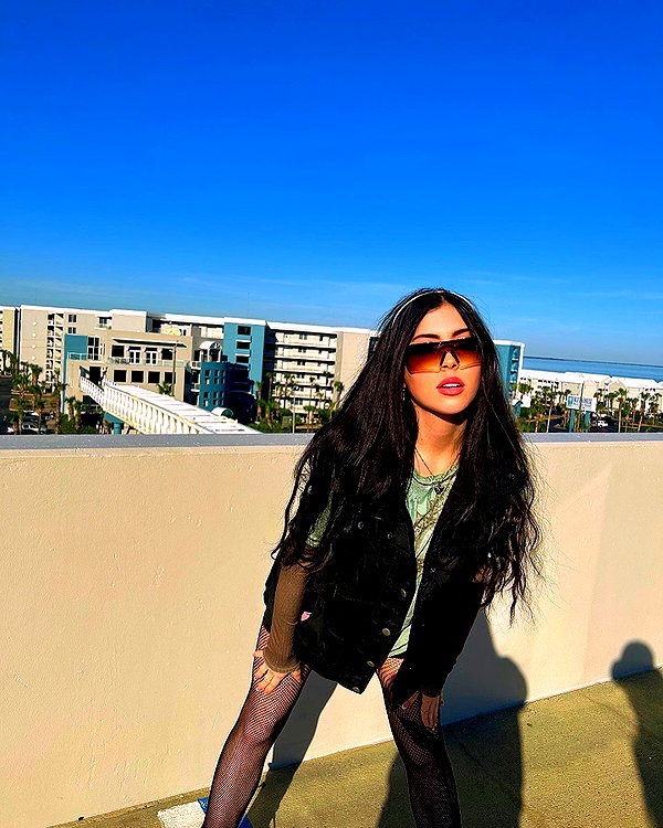 averyygraace instagram image archive image