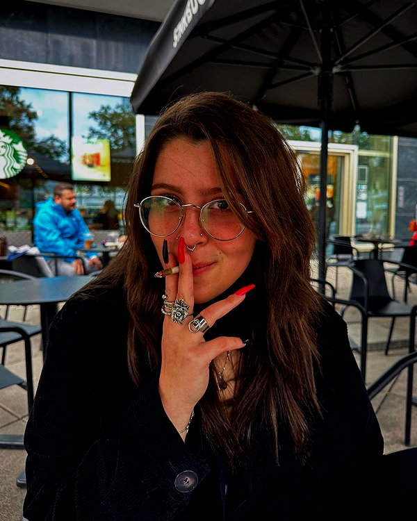 avigailsen instagram image archive image