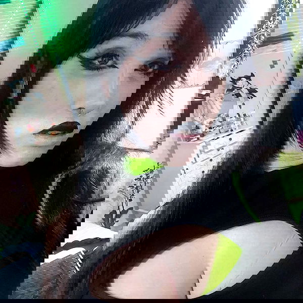 avital_1010.2003 image ~ Altpins