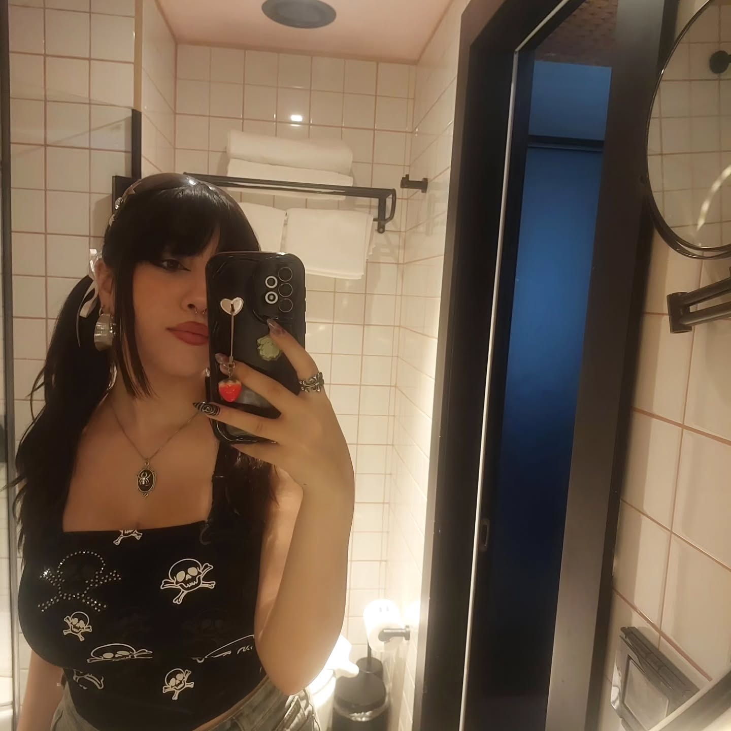 avital_1010.2003 instagram image archive image