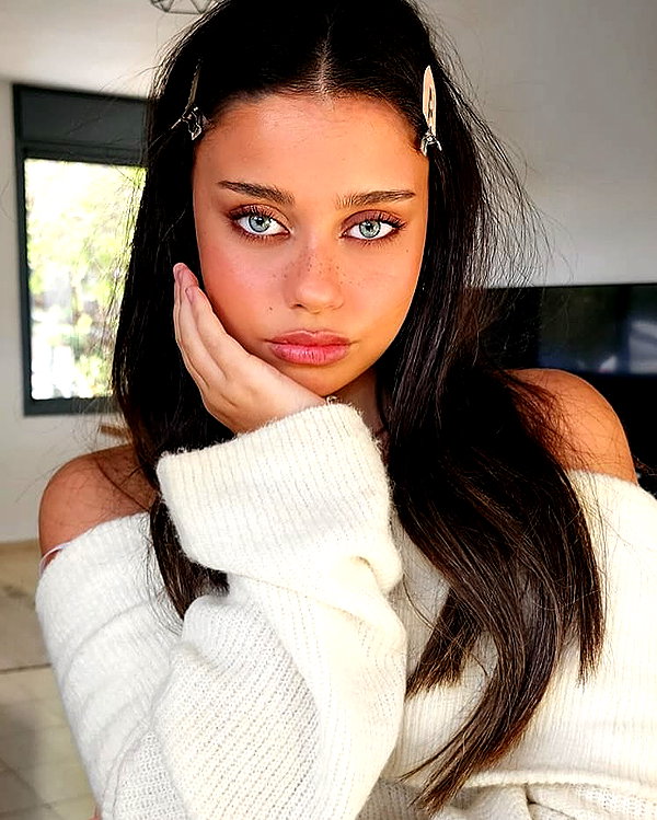 ayala.assaraf instagram image archive image